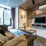 Luxury Arcoris Mont Kiara Nx 163Mall 1Bedroom 4 Pax