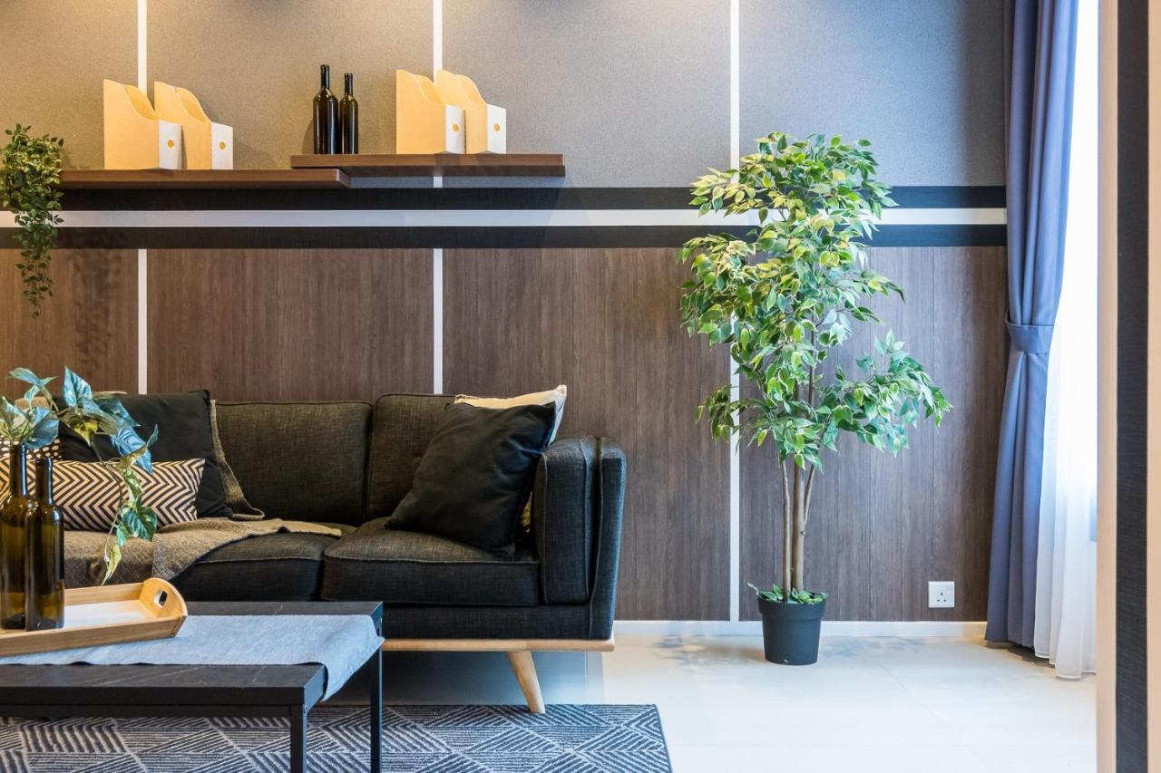 Luxury Arcoris Mont Kiara Nx 163mall 1bedroom 4 Pax