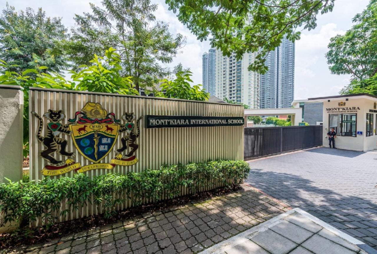 Luxury Arcoris Mont Kiara Nx 163mall 1bedroom 4 Pax Kuala Lumpur