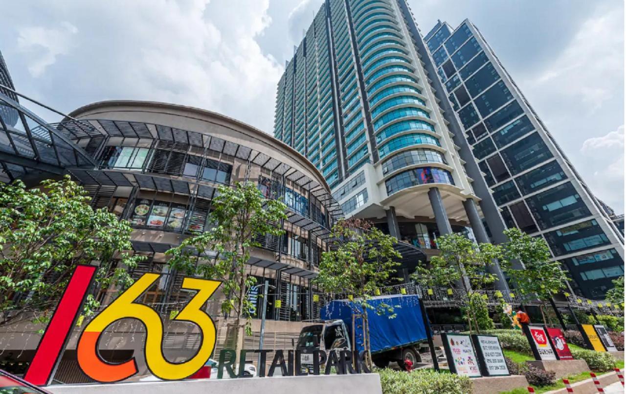 Luxury Arcoris Mont Kiara Nx 163mall 1bedroom 4 Pax Pangsapuri *